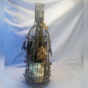 Wine bottle/cork metal cage